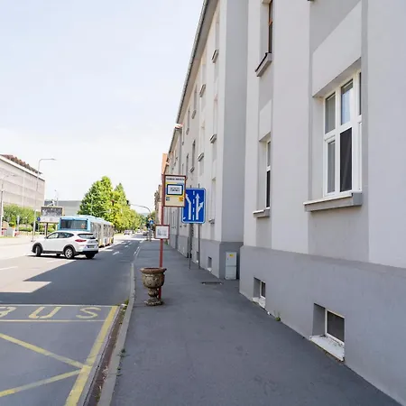 Business & Family Letna * Košice