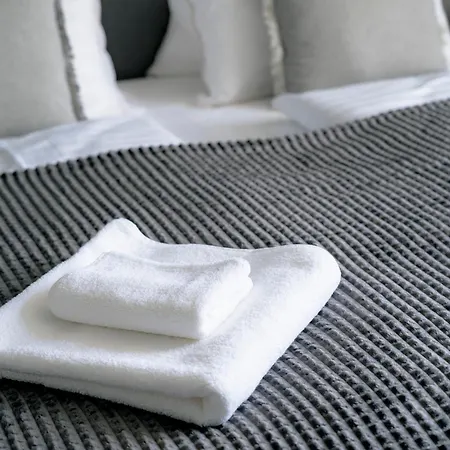 Business & Family Letna *